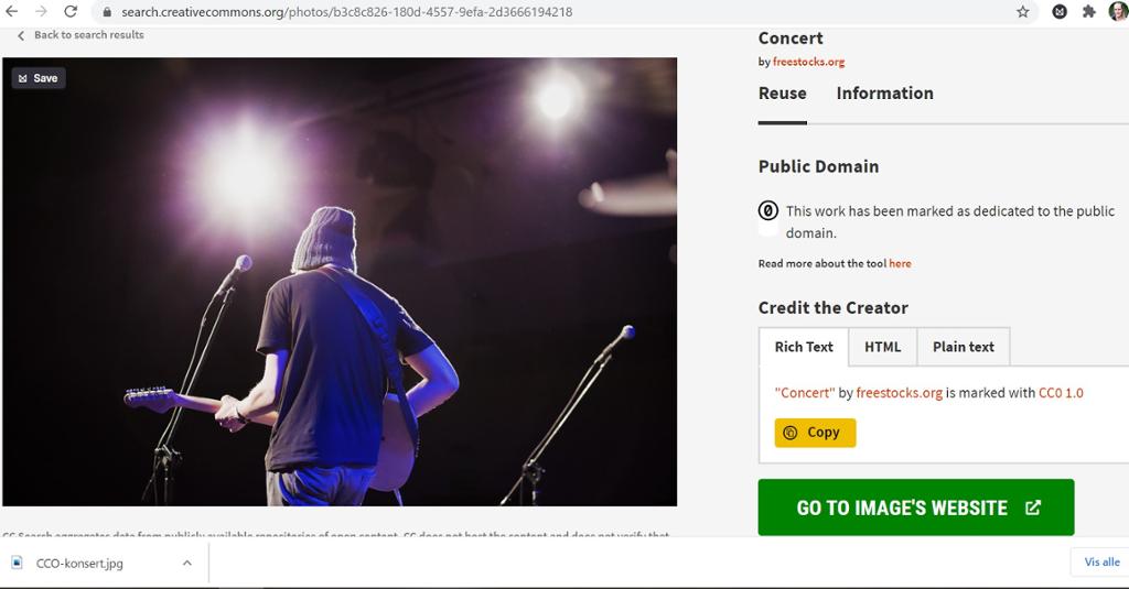 Nettside fra Creative Commons.com med et stort bilde av en ung mann med gitar med ryggen til på en scene. Ved siden av er det informasjon om bildet, som heter «Concert», og her vises en CC0-lisens. Skjermbilde. 