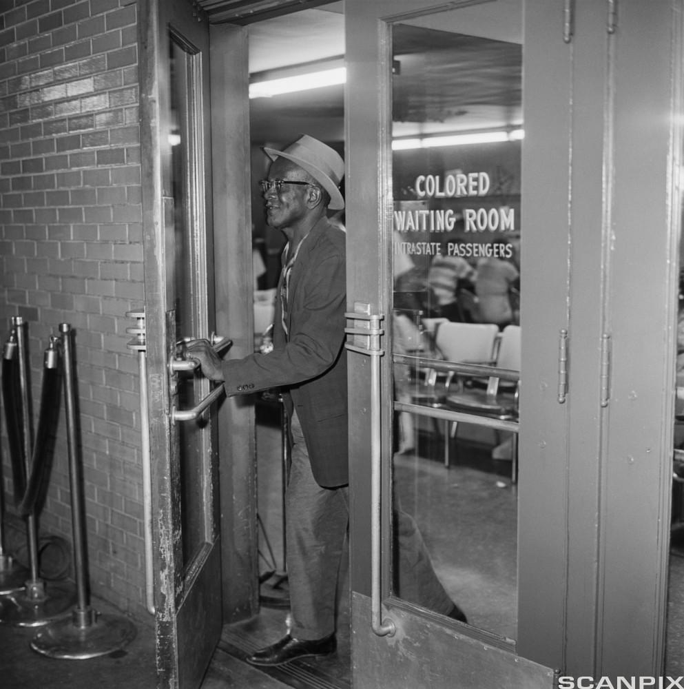 Colored Waiting Room, Jackson, Mississippi.