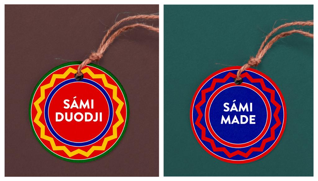 To sirkelforma merker i tradisjonelle samiske farger, med Sámi Duodji respektive Sámi Made skrevet i midten. Kollasj.