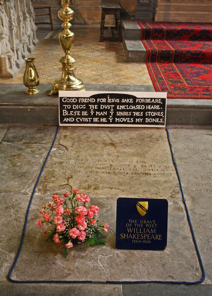William Shakespeare Grave. photo.