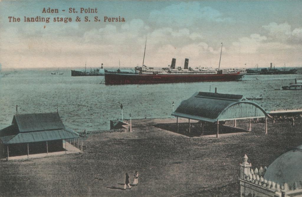Postkort fra Aden som viser skip i havnen fra omkring 1910. Foto.