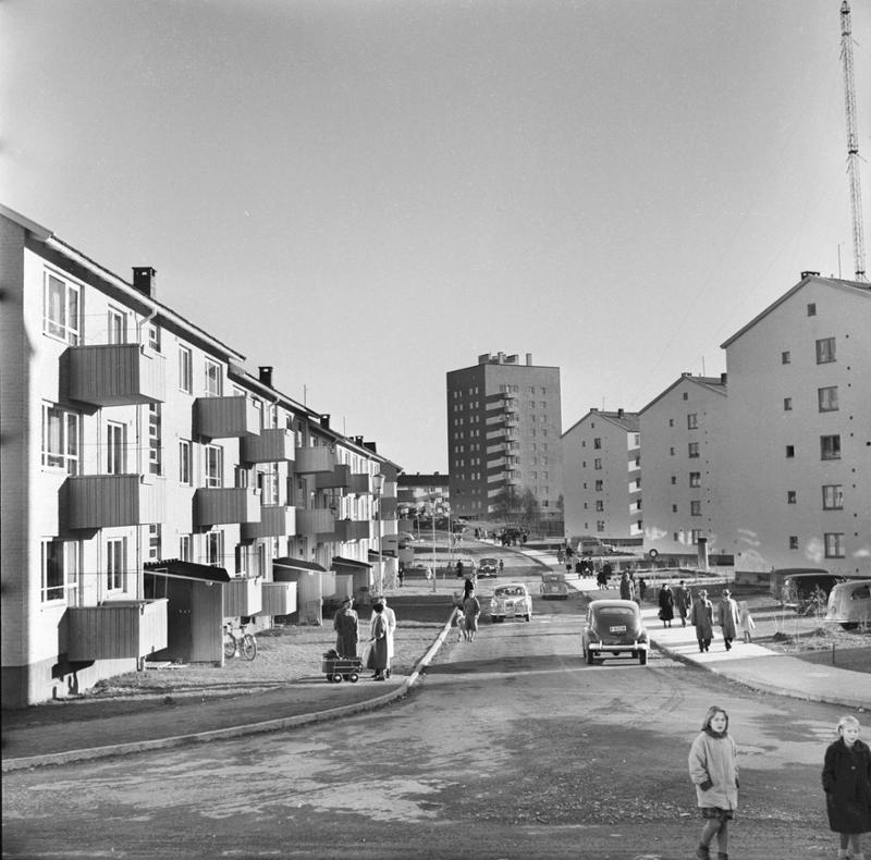 Blokkbebyggelse i Antenneveien på Lambertseter, Oslo 1958. Foto.