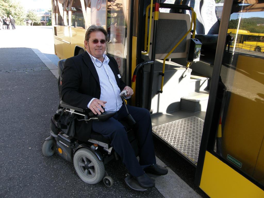Prinsippet om universell utforming innebærer at alle skal ha like muligheter til transport.