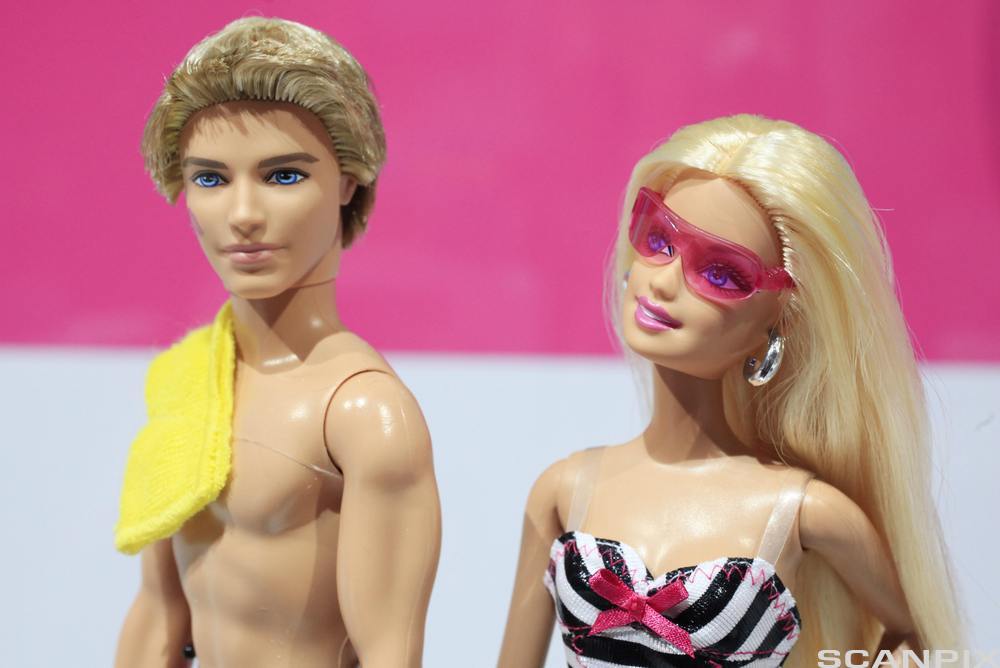 Barbie og Ken-dokker. Foto.