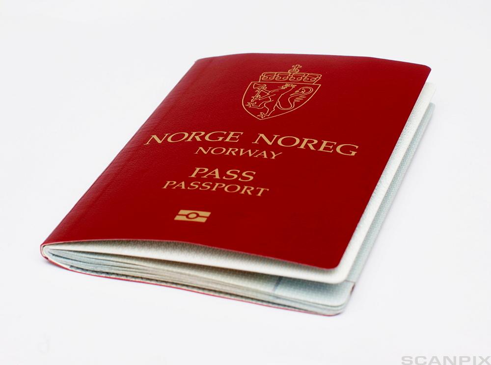 Norsk pass. Foto.