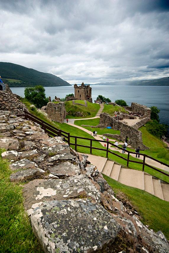 Utsikt over Loch Ness. Foto.