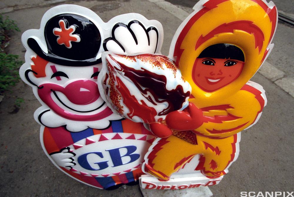 Bilde av reklamefigurene til GB Glace og Diplom-Is.