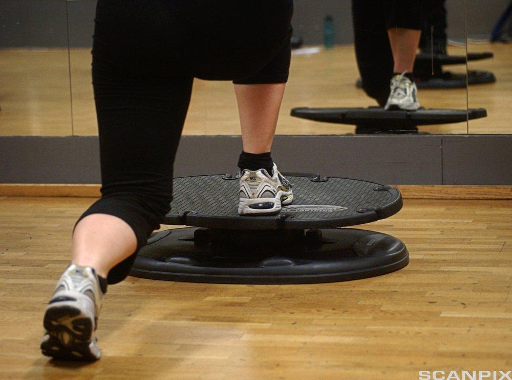Trening på vippebrett. Foto.