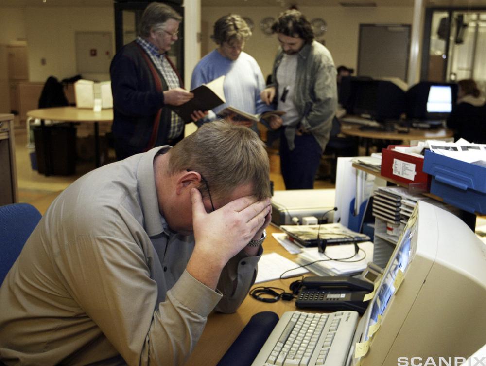 Mobbing på arbeidsplasen. Foto.