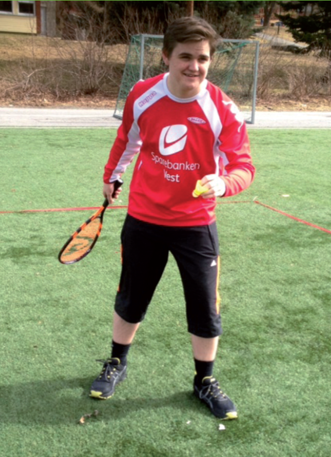 Spiller klar til serve.