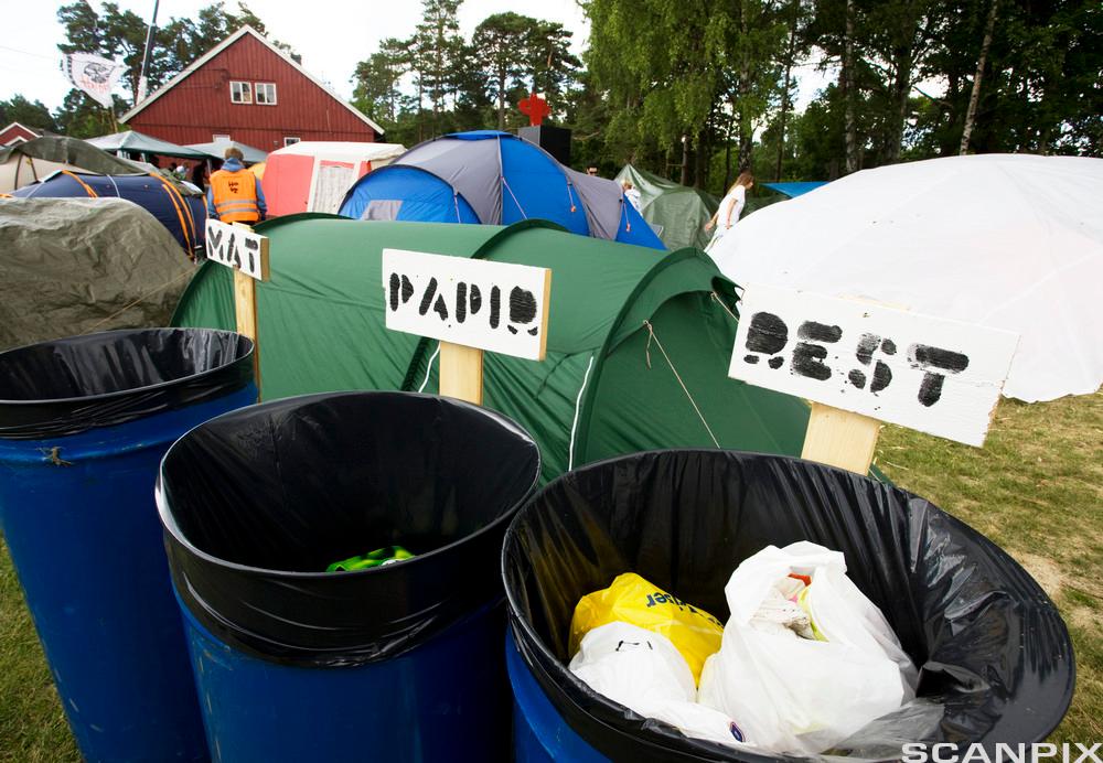 Kildesortering under Hovefestivalen, 2008. Foto.