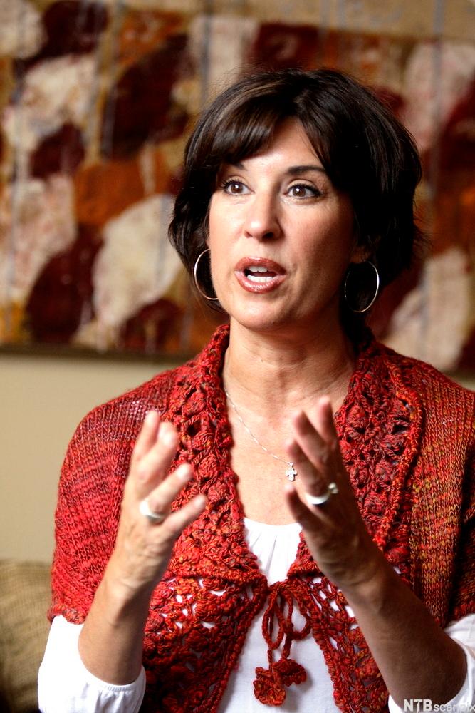 American Author Cecilia Samartin