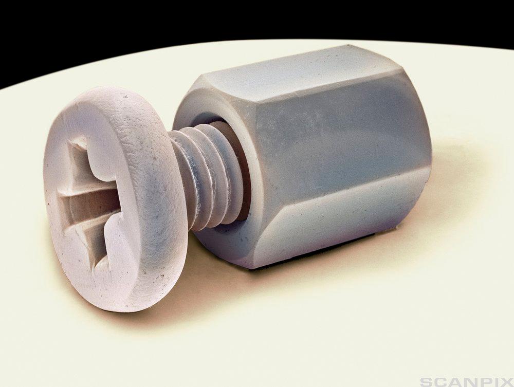 Mutter og bolt. Foto.