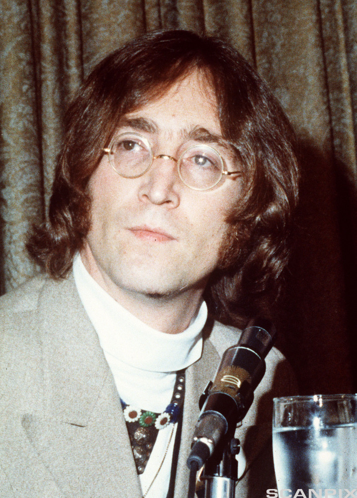 John Lennon photo #89703