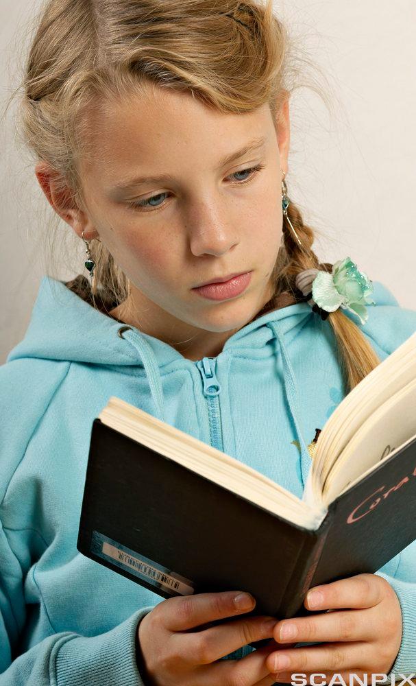 Girl Reading