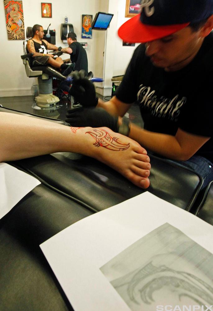 People get Maori tattoos