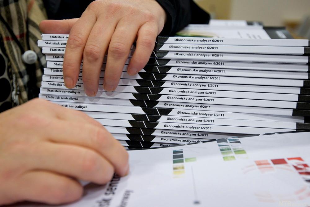 Stabel med bøker om statistikk. Foto