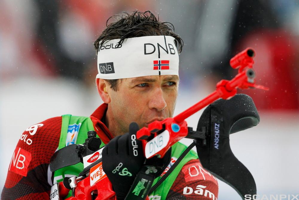 Ole Einar Bjørndalen under VM i skiskyting i Ruhpolding, Tyskland, 11. mars 2012. Foto.