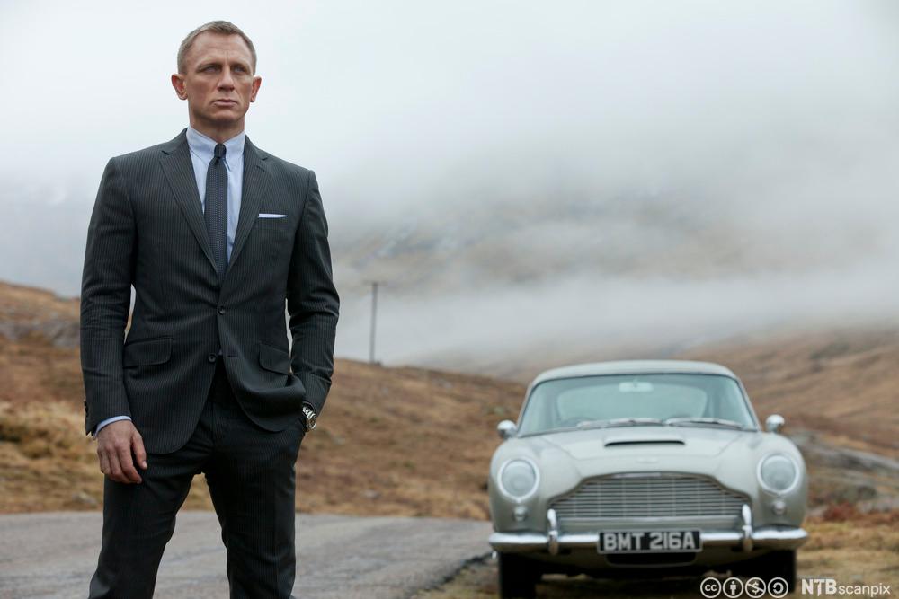 Daniel Craig som James Bond i filmen 𝘚𝘬𝘺𝘧𝘢𝘭𝘭. Foto.