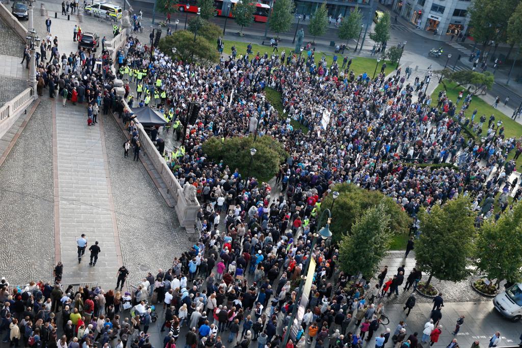Demonstrasjon mot Den islamske staten (IS) og Profetens Ummah. Foto.