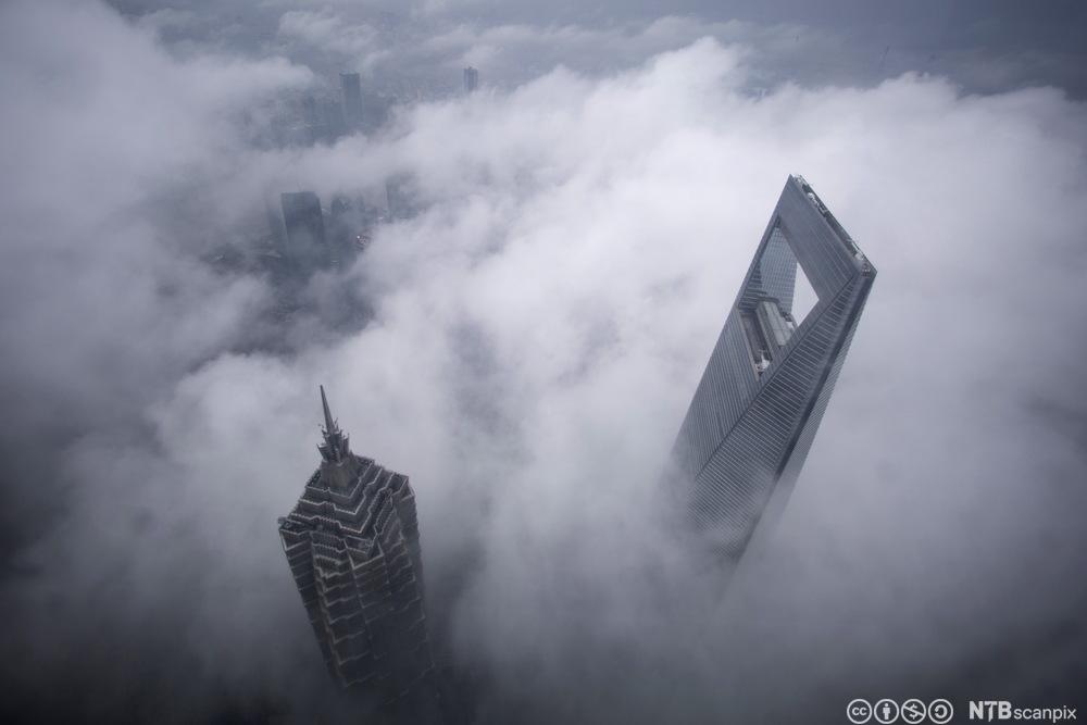 Shanghai World Financial Center og Jin Mao Tower. Foto. 