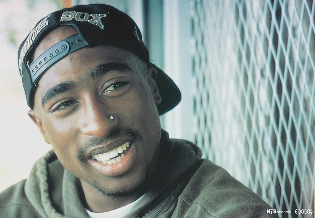 Tupac Shakur in the movie "Poetic Justice"